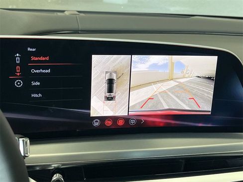 New 2026 Cadillac Lyriq V image 19