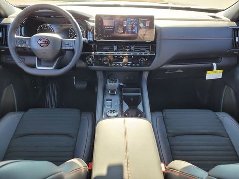 New 2026 Nissan Pathfinder Rock Creek w/ Rock Creek Premium Package AWD/4WD image 10