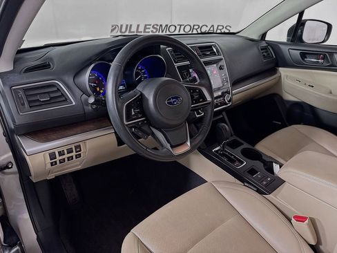 Used 2018 Subaru Outback 3.6R Limited image 9