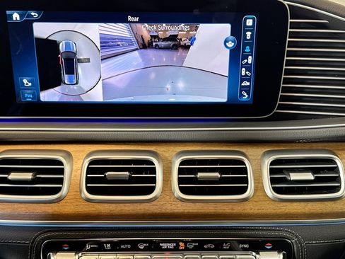 Certified 2024 Mercedes-Benz GLS 580 4MATIC image 14