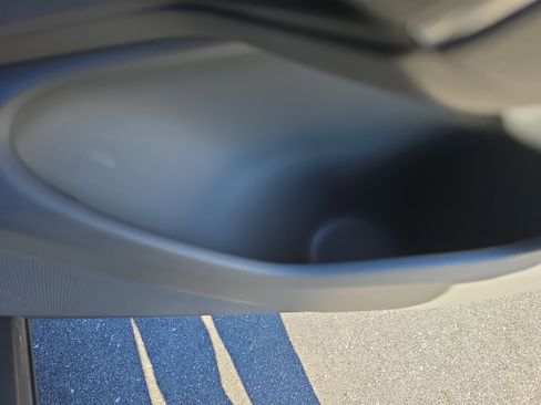 Used 2020 Porsche Cayenne Base image 14