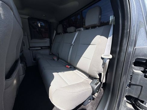 Used 2018 Ford F150 XLT w/ Equipment Group 302A Luxury AWD/4WD image 13