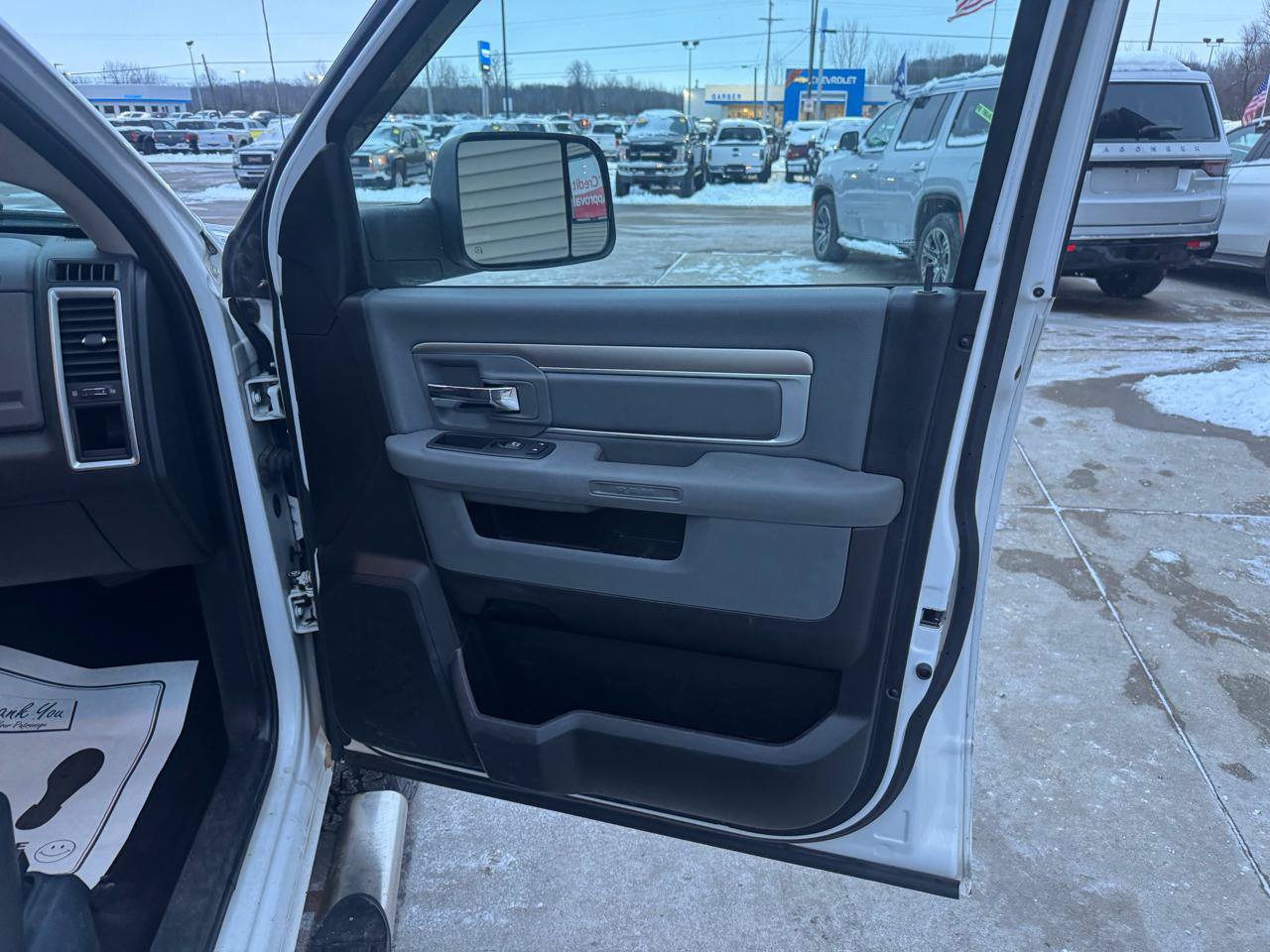 Used 2016 RAM 2500 SLT AWD/4WD image 15