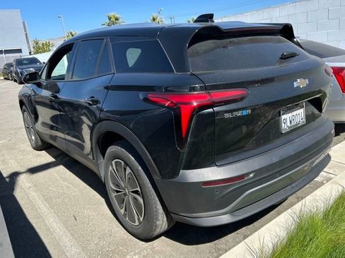Used 2024 Chevrolet Blazer EV LT AWD/4WD image 4