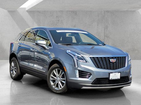 Used 2022 Cadillac XT5 Premium Luxury FWD image 1