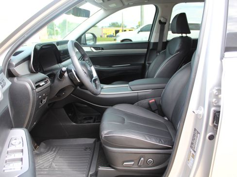 Used 2025 Hyundai Palisade SEL FWD image 36