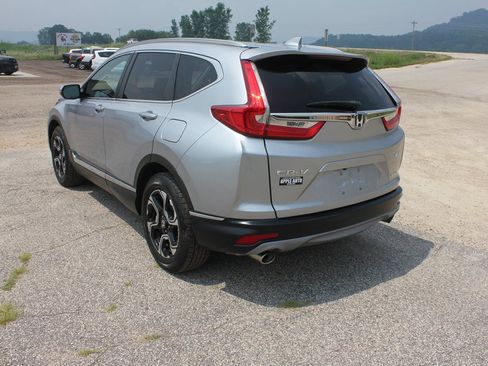 Used 2018 Honda CR-V Touring image 7