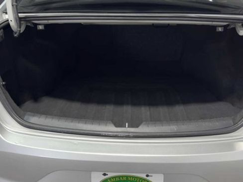 Used 2018 Hyundai Sonata SE FWD image 32