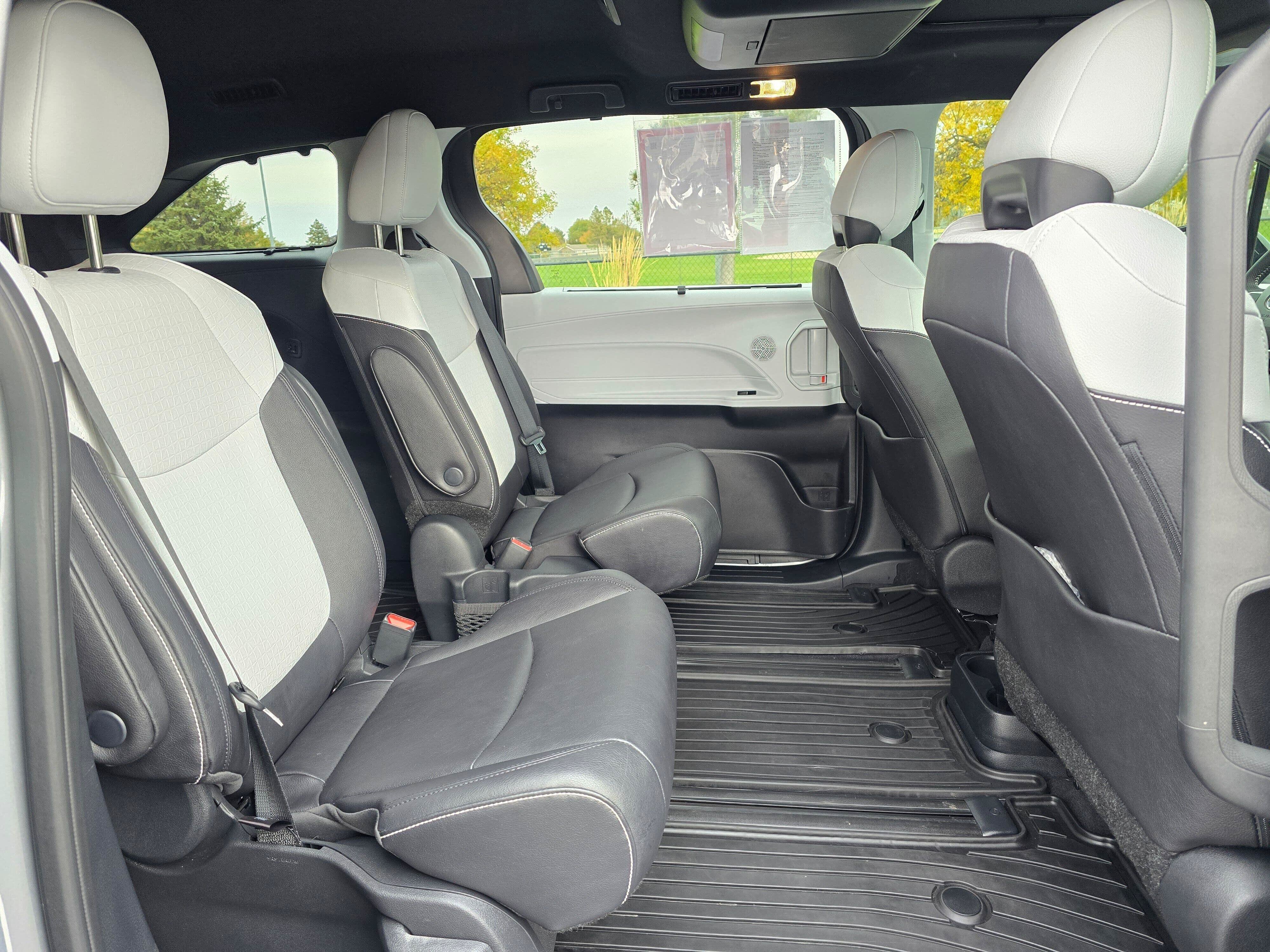 Certified 2026 Toyota Sienna XSE AWD/4WD image 11