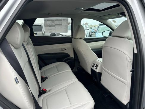 New 2026 Hyundai Tucson SEL image 4
