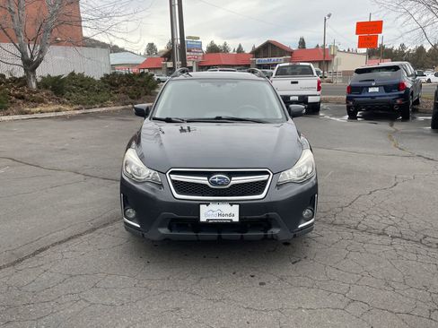 Used 2016 Subaru Crosstrek 2.0i Limited image 10