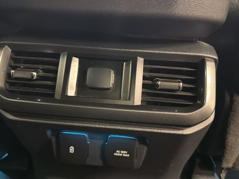 Used 2023 Ford F150 Lariat AWD/4WD image 15