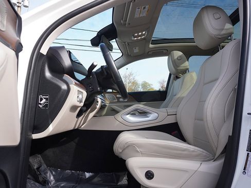 Used 2022 Mercedes-Benz GLE 350 4MATIC image 33