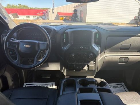 Used 2022 Chevrolet Silverado 2500 W/T w/ Gooseneck/5TH Wheel Package AWD/4WD image 13
