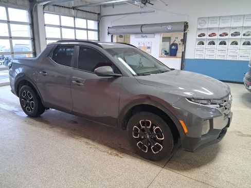 Used 2022 Hyundai Santa Cruz SEL Premium image 1