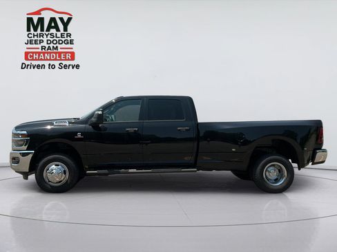 New 2026 RAM 3500 Tradesman AWD/4WD image 4