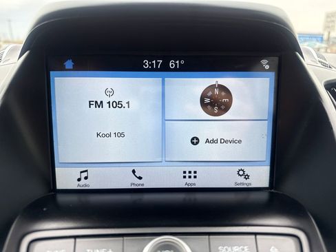 Used 2017 Ford Escape SE w/ Equipment Group 201A image 19