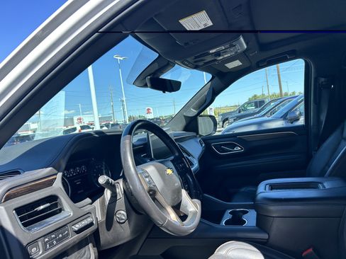 Used 2021 Chevrolet Tahoe High Country AWD/4WD image 9