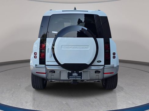 Used 2023 Land Rover Defender 110 S AWD/4WD image 7
