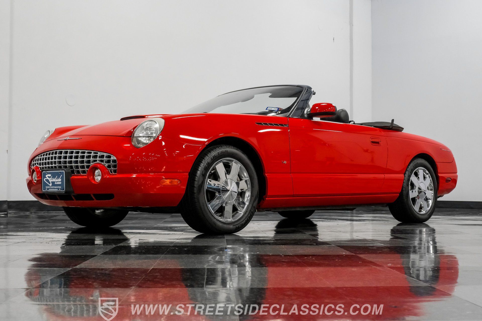 Used 2003 Ford Thunderbird RWD image 26