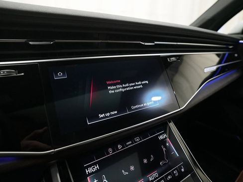 Used 2025 Audi Q7 2.0T Premium Plus w/ Premium Plus Package image 27