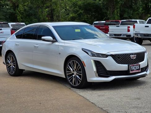 Used 2020 Cadillac CT5 Luxury w/ Sun And Sound Package AWD/4WD image 3