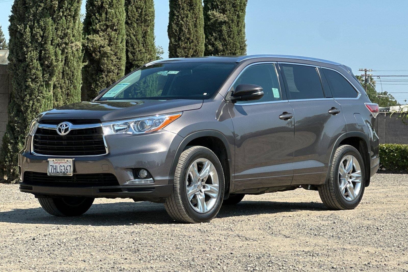 Used 2015 Toyota Highlander Limited AWD/4WD image 7