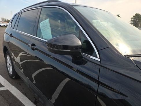 Used 2019 Volkswagen Tiguan SE image 5