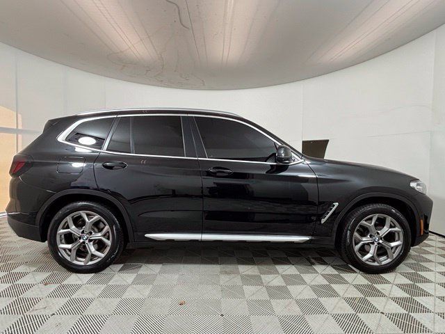 Used 2023 BMW X3 xDrive30i w/ Premium Package w/ZPA AWD/4WD image 8
