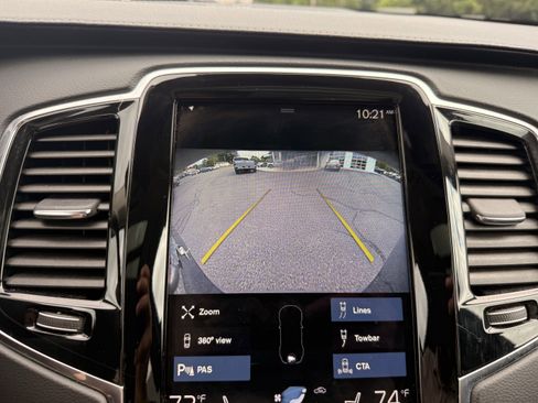 Used 2022 Volvo XC90 T8 Inscription image 17