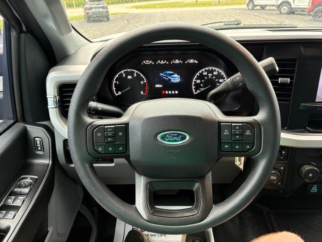 Used 2023 Ford F450 XL AWD/4WD image 19