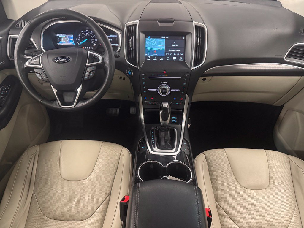 Used 2017 Ford Edge Titanium w/ Equipment Group 302A AWD/4WD image 15