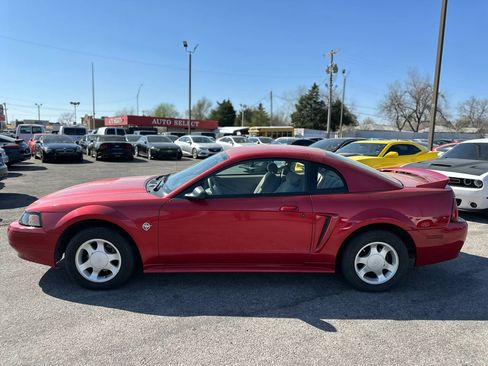 Used 1999 Ford Mustang Coupe image 9
