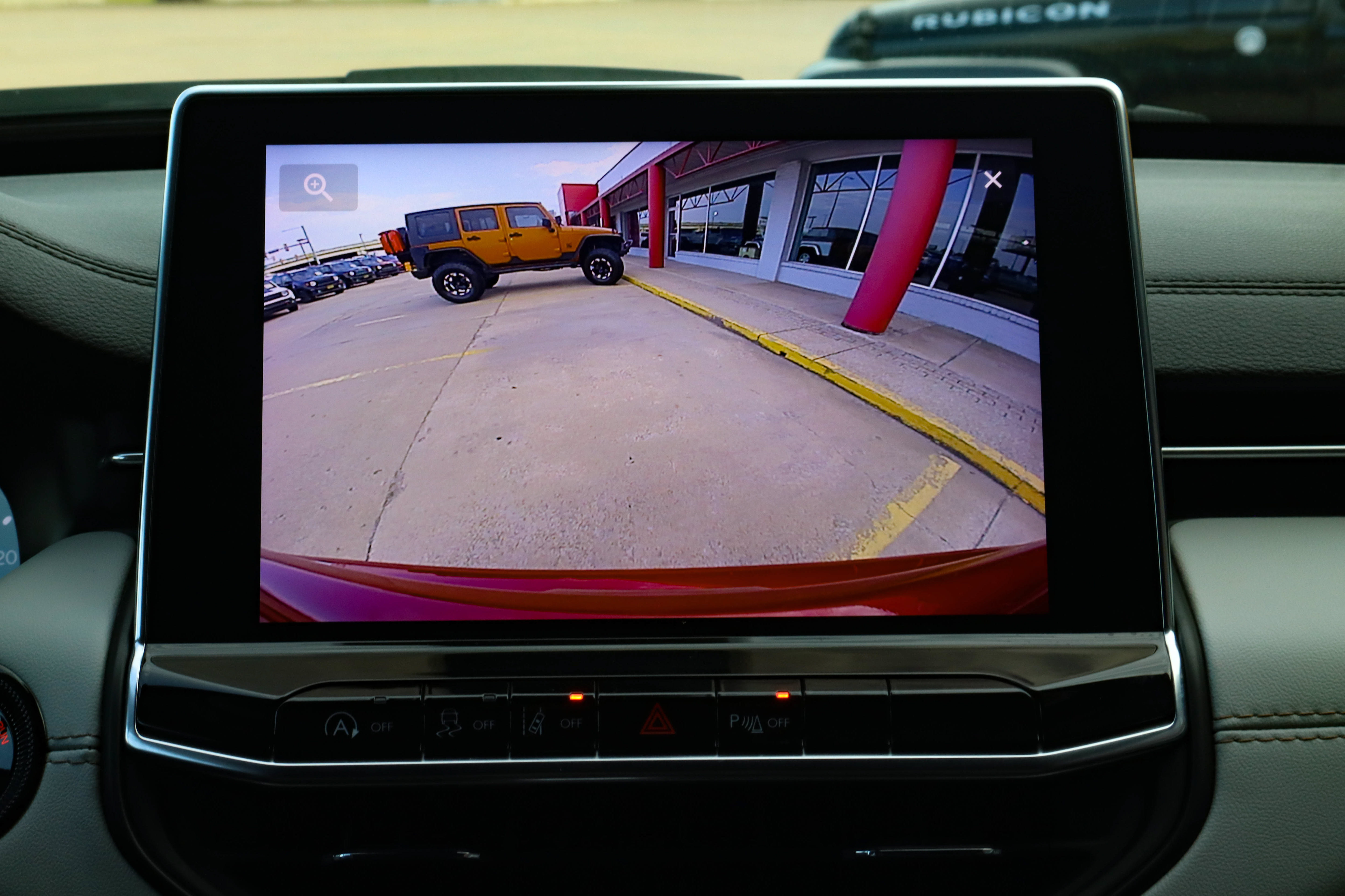 Used 2025 Jeep Compass Limited AWD/4WD image 12