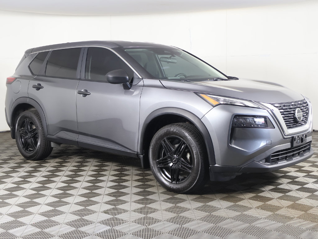 Used 2021 Nissan Rogue S AWD/4WD image 3