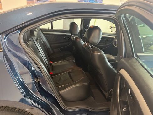 Used 2017 Ford Taurus SEL w/ Equipment Group 201A image 16