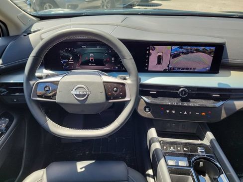 Certified 2025 Nissan Murano SL w/ Cargo Package AWD/4WD image 16