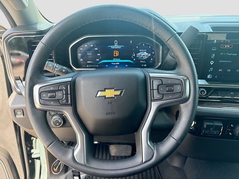 Used 2026 Chevrolet Silverado 1500 LT AWD/4WD image 11