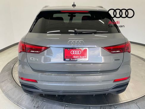 New 2025 Audi Q3 2.0T Premium image 12