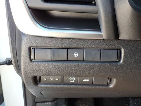 New 2026 Nissan Rogue SV image 18