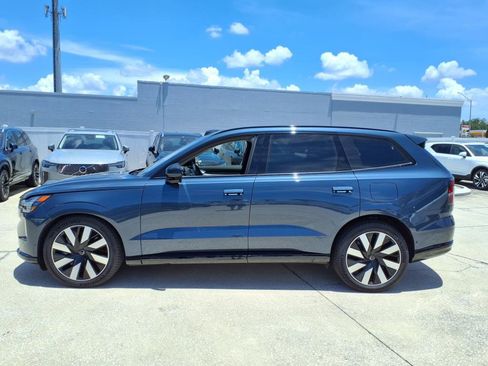 New 2025 Volvo EX90 Ultra image 4