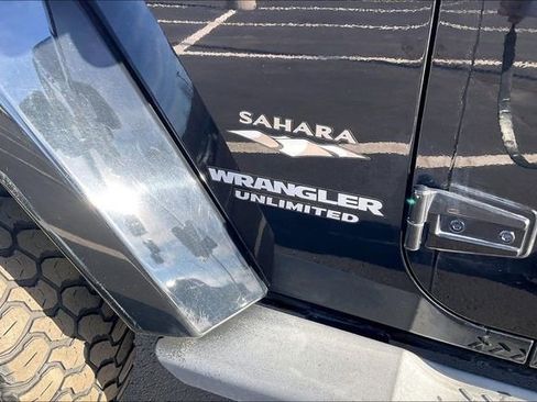 Used 2012 Jeep Wrangler Unlimited Sahara w/ Connectivity Group image 8