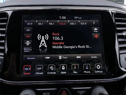 Used 2020 Jeep Grand Cherokee Altitude image 16