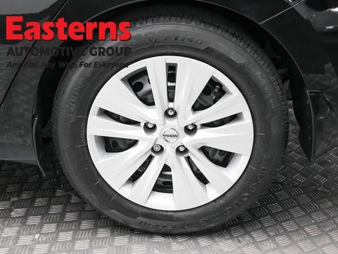 Used 2022 Nissan Sentra S image 8