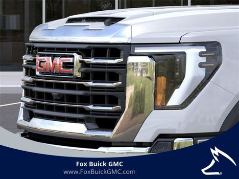 New 2026 GMC Sierra 2500 SLT w/ SLT Premium Package image 13