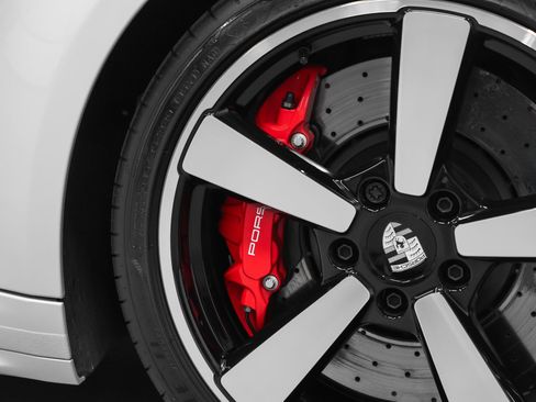 Certified 2025 Porsche 911 Carrera S RWD image 20