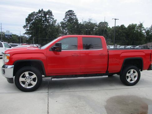 Used 2019 GMC Sierra 2500 SLE w/ SLE Preferred Package RWD image 9