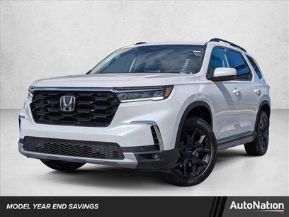 New 2025 Honda Pilot Touring