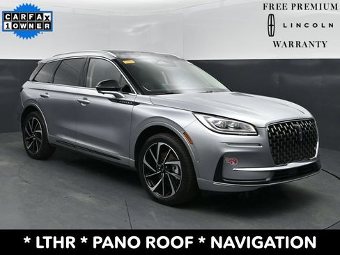 Used 2023 Lincoln Corsair Grand Touring w/ Equipment Group 302A AWD/4WD image 4
