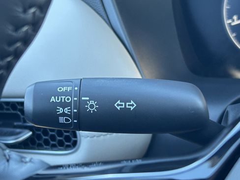 New 2026 Honda HR-V EX-L image 18